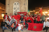 الجالية المغربية بيافا تحتفل بفوز منتخبها على البرتغال 